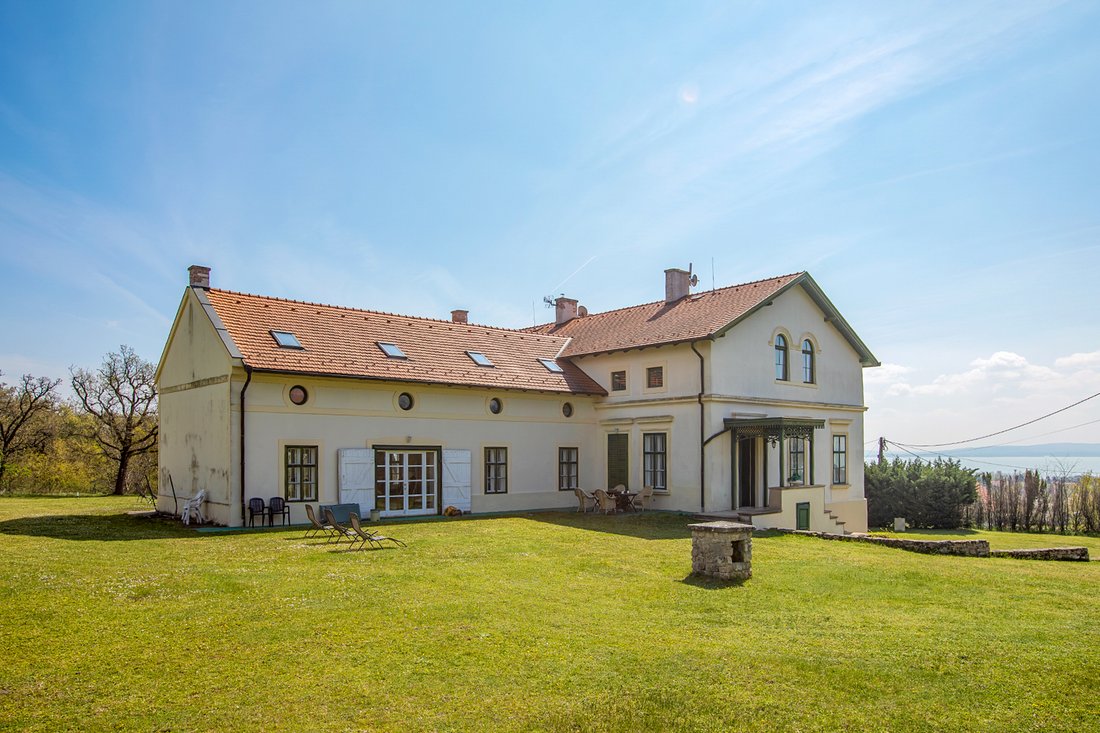 Estate in Balatonakali, Hungary 5 - 18919516