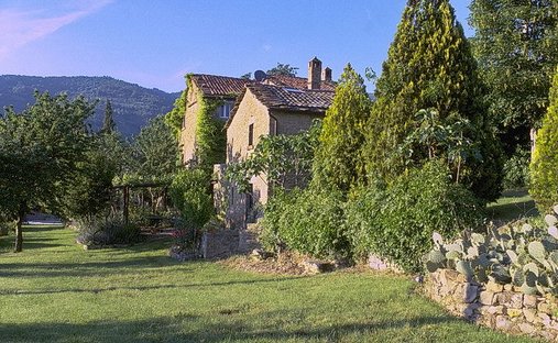 Country House in Centro, Cortona, Tuscany 1