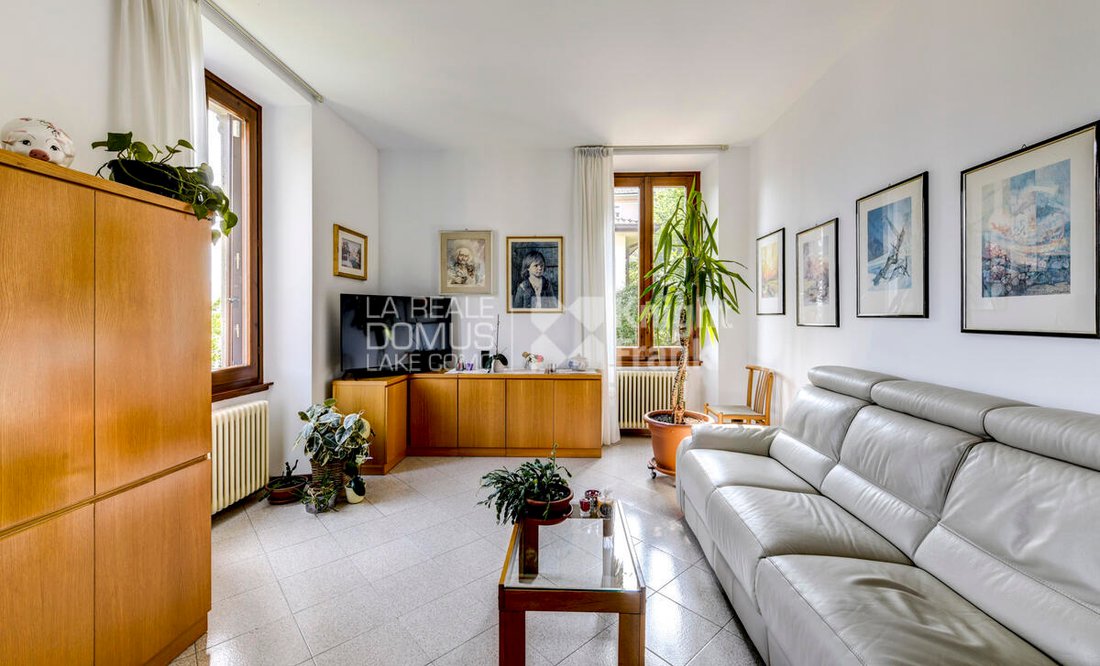 Villa à Sagnino-Tavernola-Monte Olimpino, Côme, Lombardie 4 - 18922382