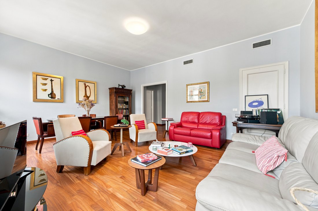 Apartamento en Área de Ariosto - Magenta, Milán, Italia 1 - 18922351