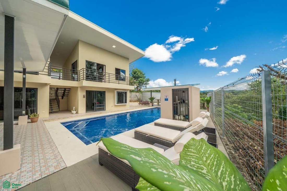 Condo in San Juanillo, Guanacaste Province, Costa Rica 4 - 17100763