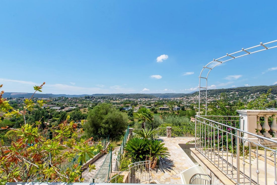 Villa en San Roque, Niza, Francia 3 - 18922374