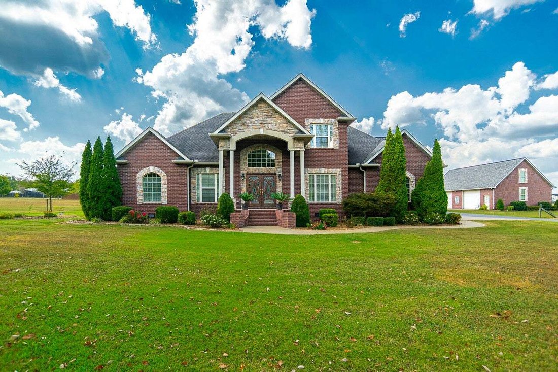House in Shelbyville, Tennessee, United States 1 - 18922278