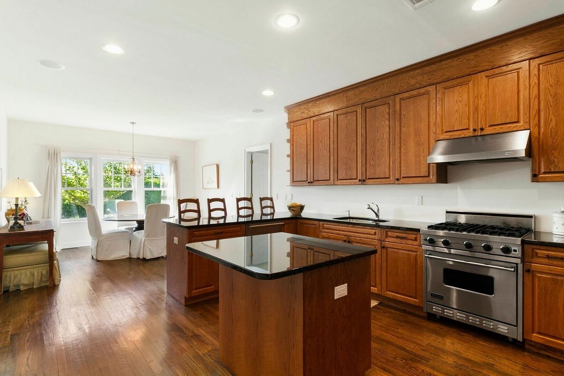 House in Southampton, New York, United States 5 - 18922397