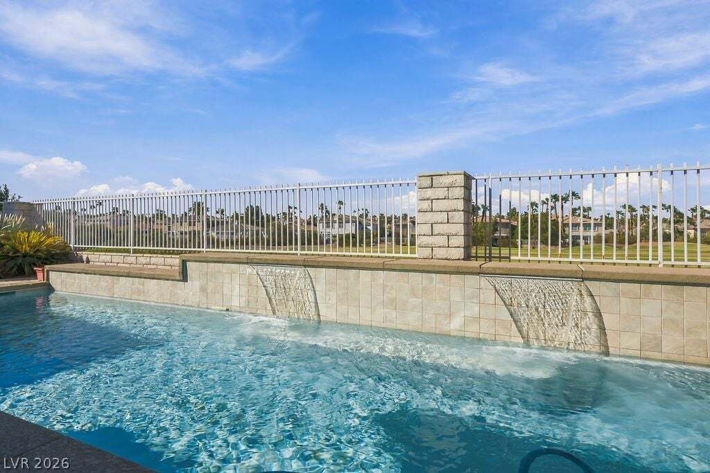 House in Henderson, Nevada, United States 3 - 18921971