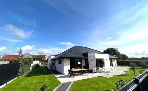 House in Bauvin, Hauts-de-France, France 1
