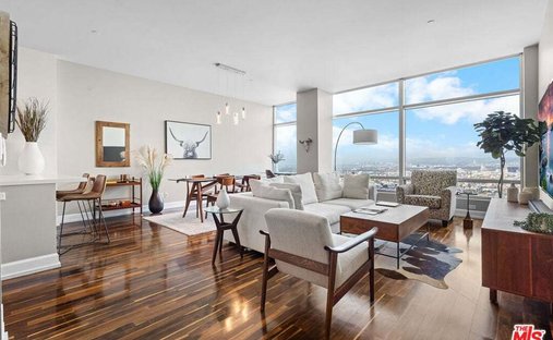 Condo in Los Angeles, California, United States 1