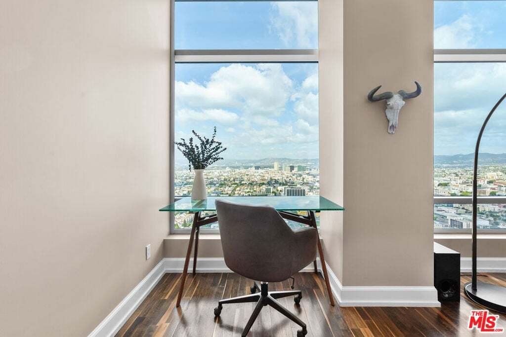 Condo in Los Angeles, California, United States 4 - 18922087