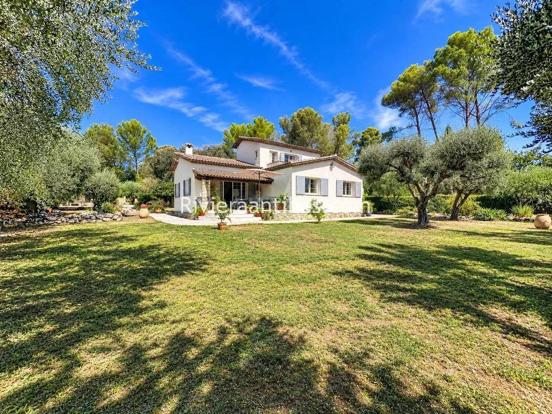Villa in Grand'Piece-Les Plaines, Mouans-Sartoux, France 4 - 18875102