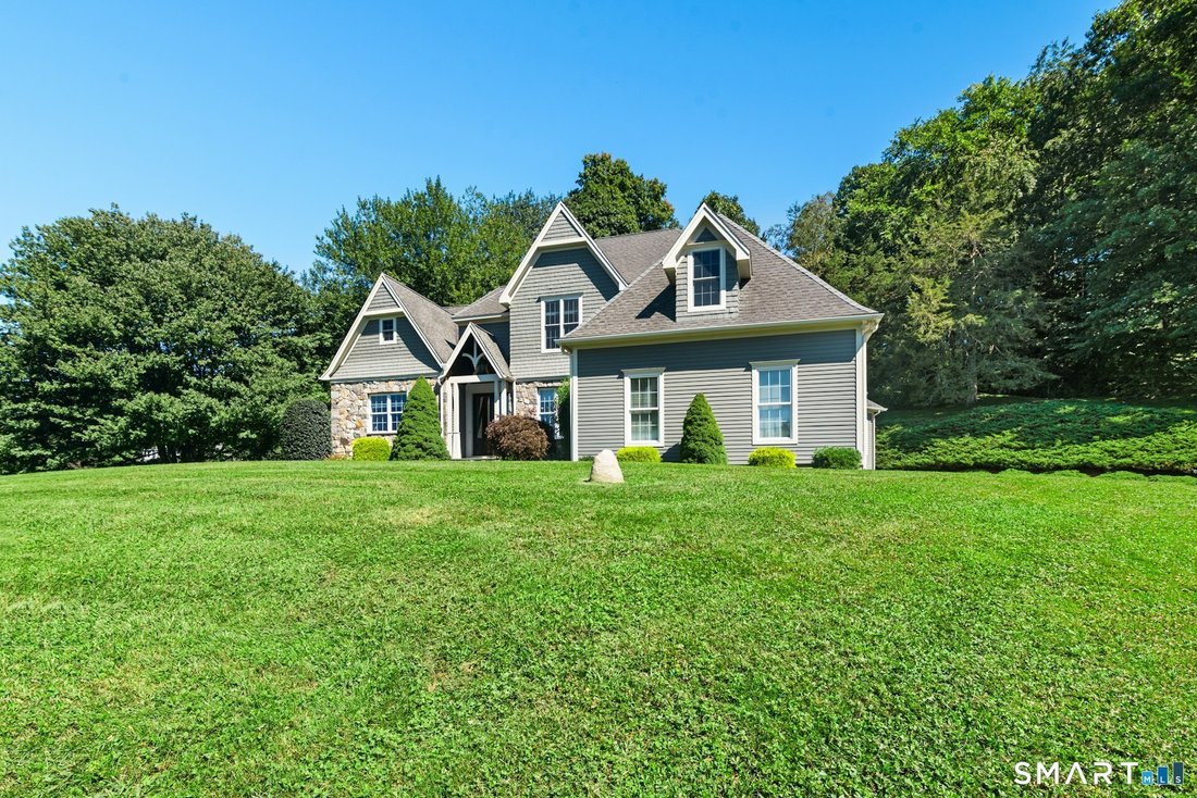 House in Newtown, Connecticut, United States 3 - 18922220