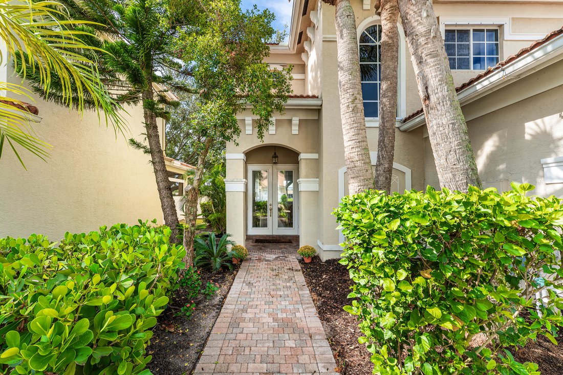 West Palm Beach, Florida, United States 1 - 18922065