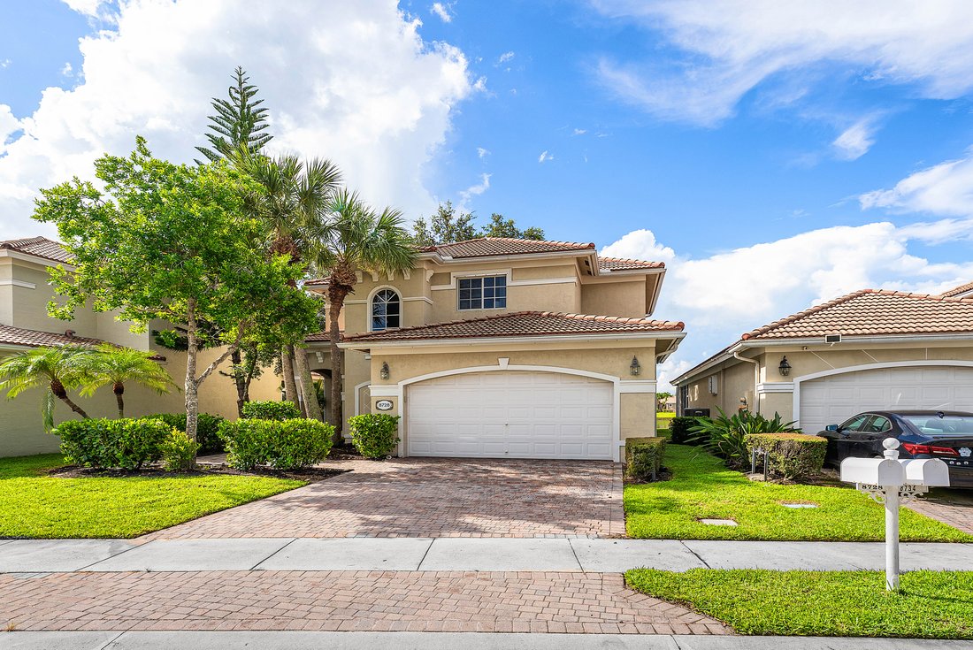 West Palm Beach, Florida, United States 3 - 18922065