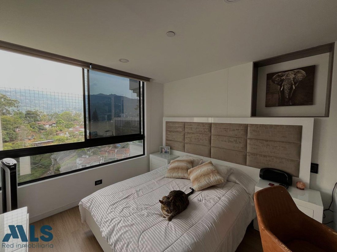 Apartment in Envigado, Antioquia, Colombia 3 - 18922196