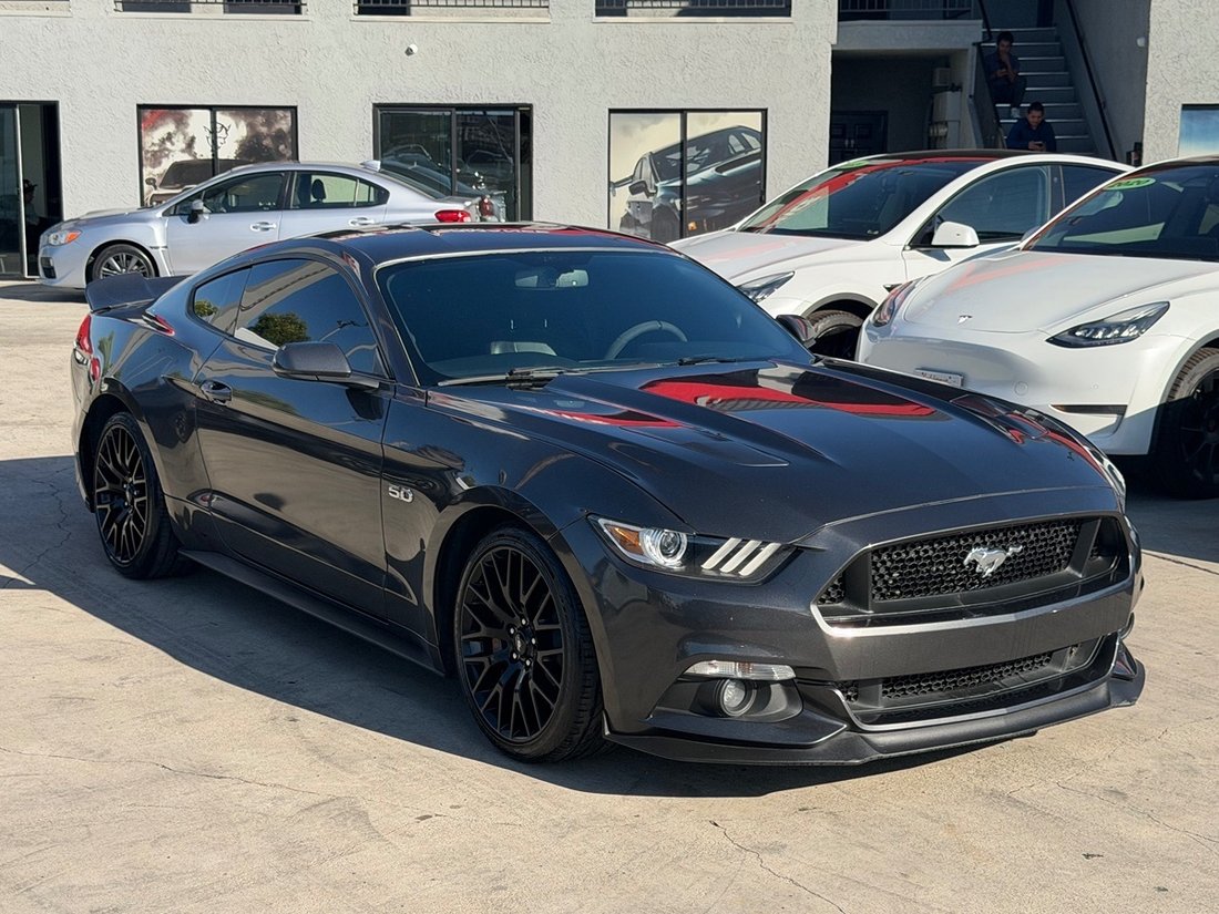 Coupe in Downey, CA, United States 3 - 18922358