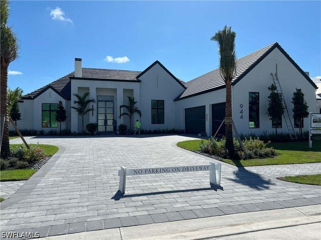 House in Naples, Florida, United States 1 - 17384051