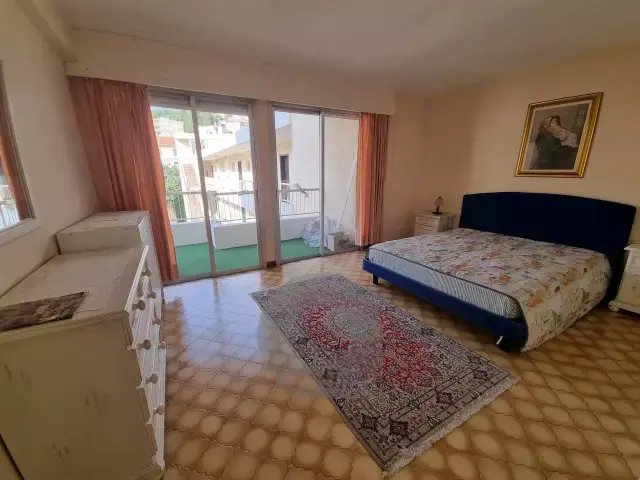 Appartement à Menton, Provence-Alpes-Côte d'Azur, France 3 - 18251518