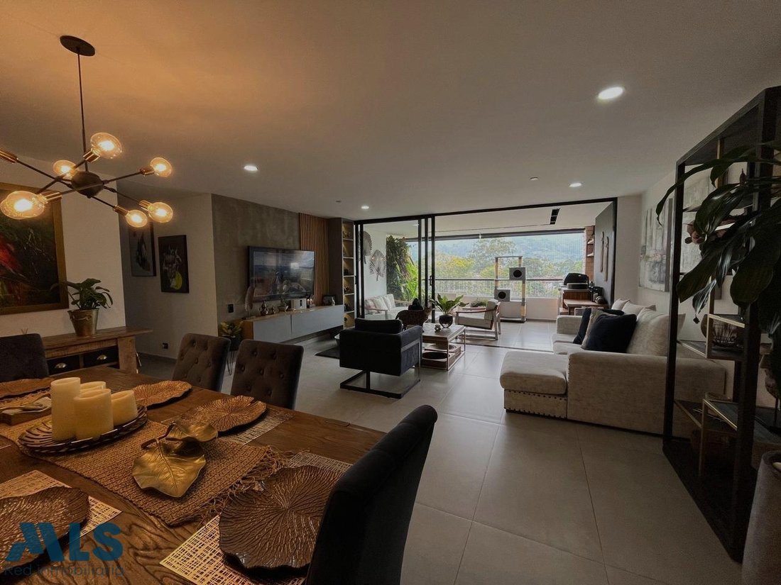 Apartment in Envigado, Antioquia, Colombia 4 - 18922196