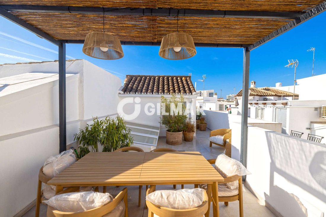 Townhouse in Estepona, Andalusia, Spain 1 - 17844974