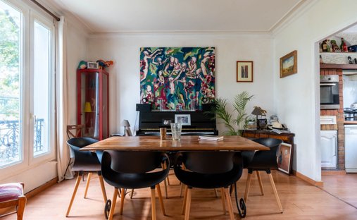 House in Centre-Voltaire, Asnières-sur-Seine, France 1