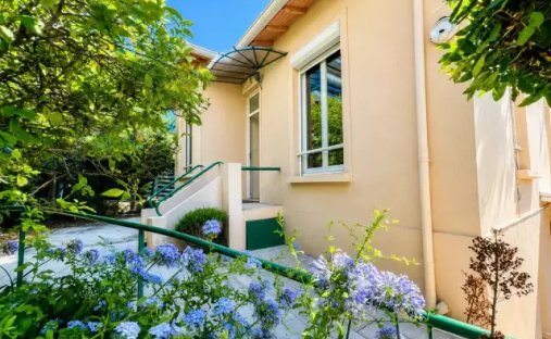 Casa a Maurice Jeanpierre, Le Cannet, Francia 1