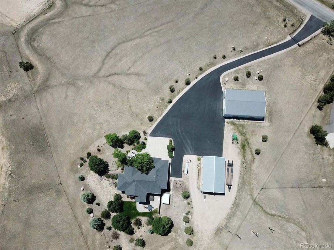 House in Elizabeth, Colorado, United States 2 - 18786145