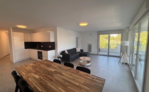Apartamento en Saint Jean-Les Vallières, Cagnes-sur-Mer, Francia 1