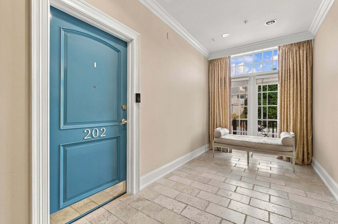 Condo in Nashville, Tennessee, United States 3 - 18922345