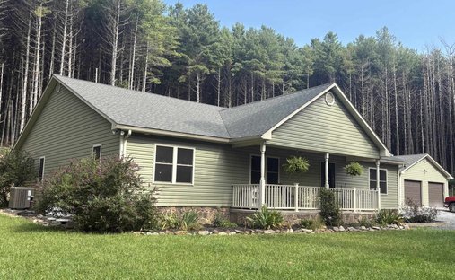 House in Millboro, Virginia, United States 1