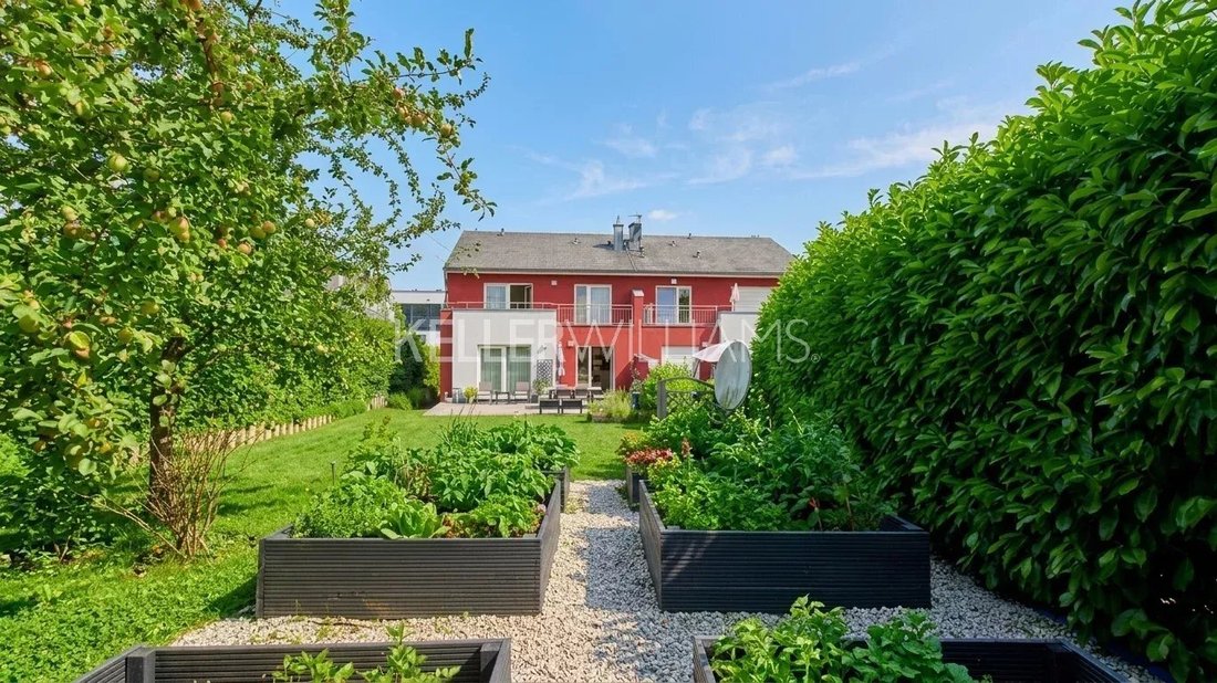 Apartment in Hesperange, Luxembourg, Luxembourg 2 - 18688299