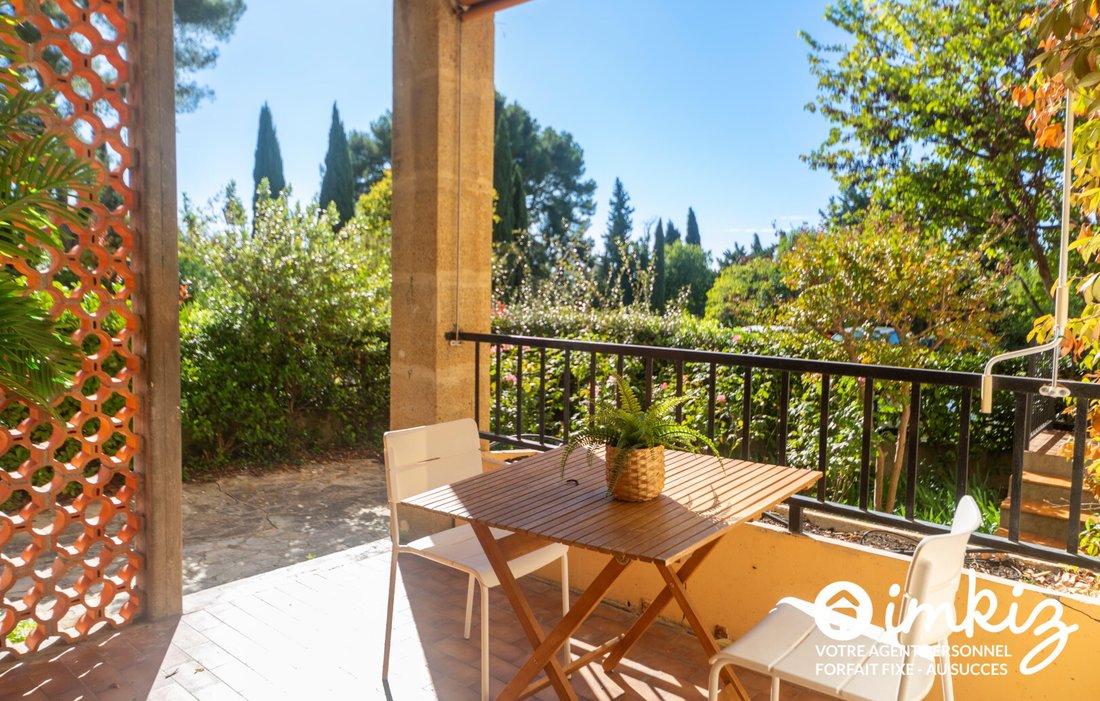 Apartment in Mazenod-Bellevue-Saint Donat-Banon, Aix-en-Provence, France 2 - 18922111