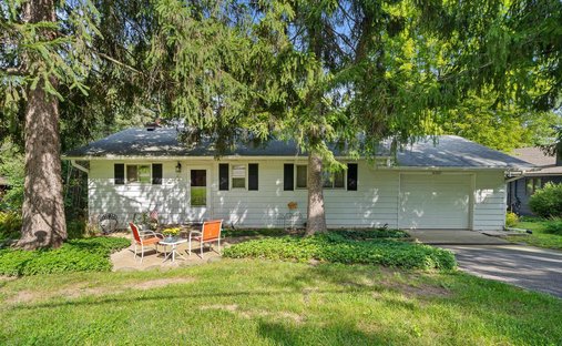 House in Lake Geneva, Wisconsin, United States 1