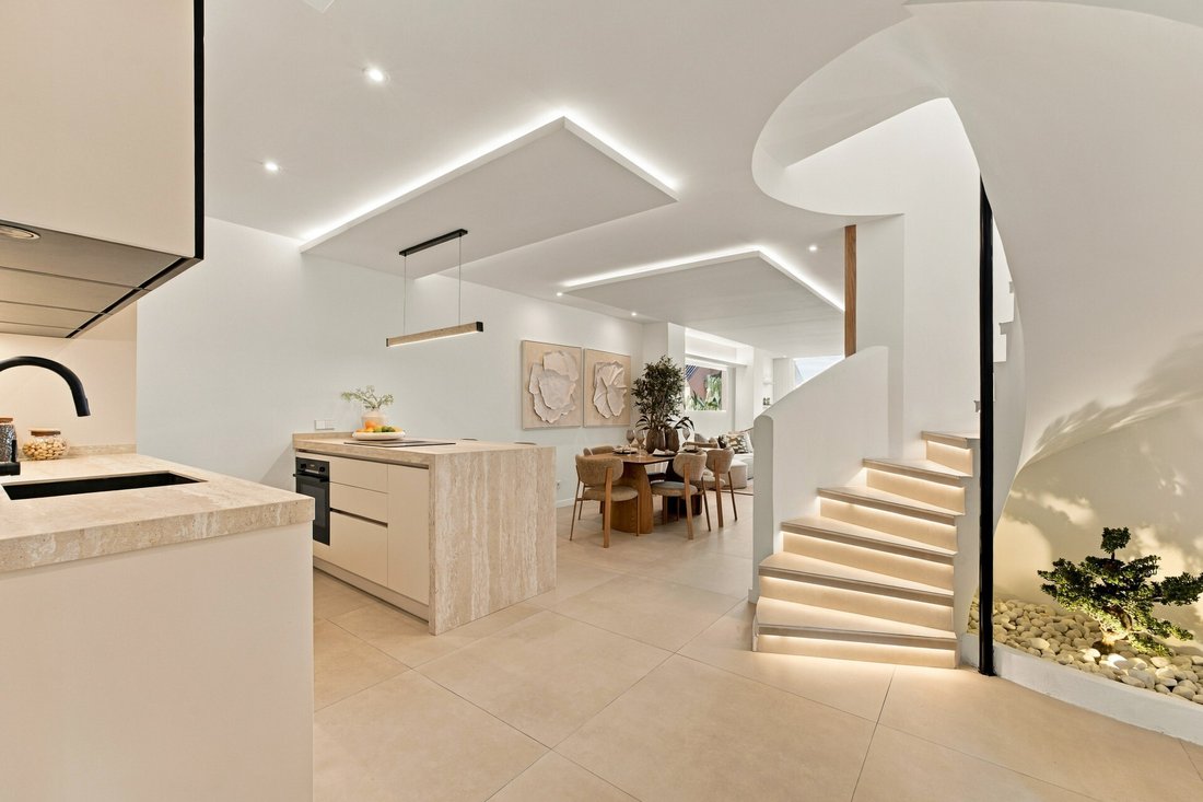 Attico a Nueva Andalucía, Marbella, Spagna 2 - 18922426