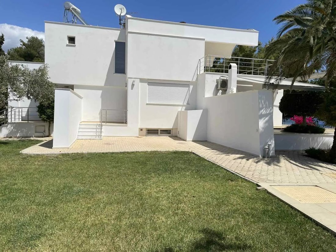 Villa en Community of Kineta, Megara, Grecia 5 - 18922463
