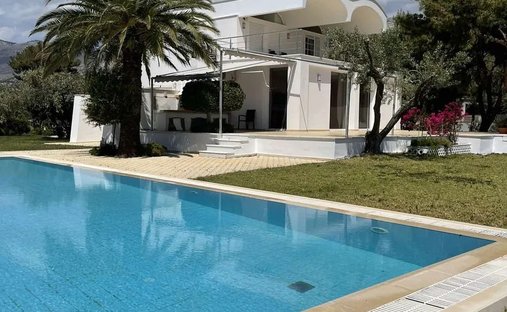 Villa in Community of Kineta, Megara, Griechenland 1
