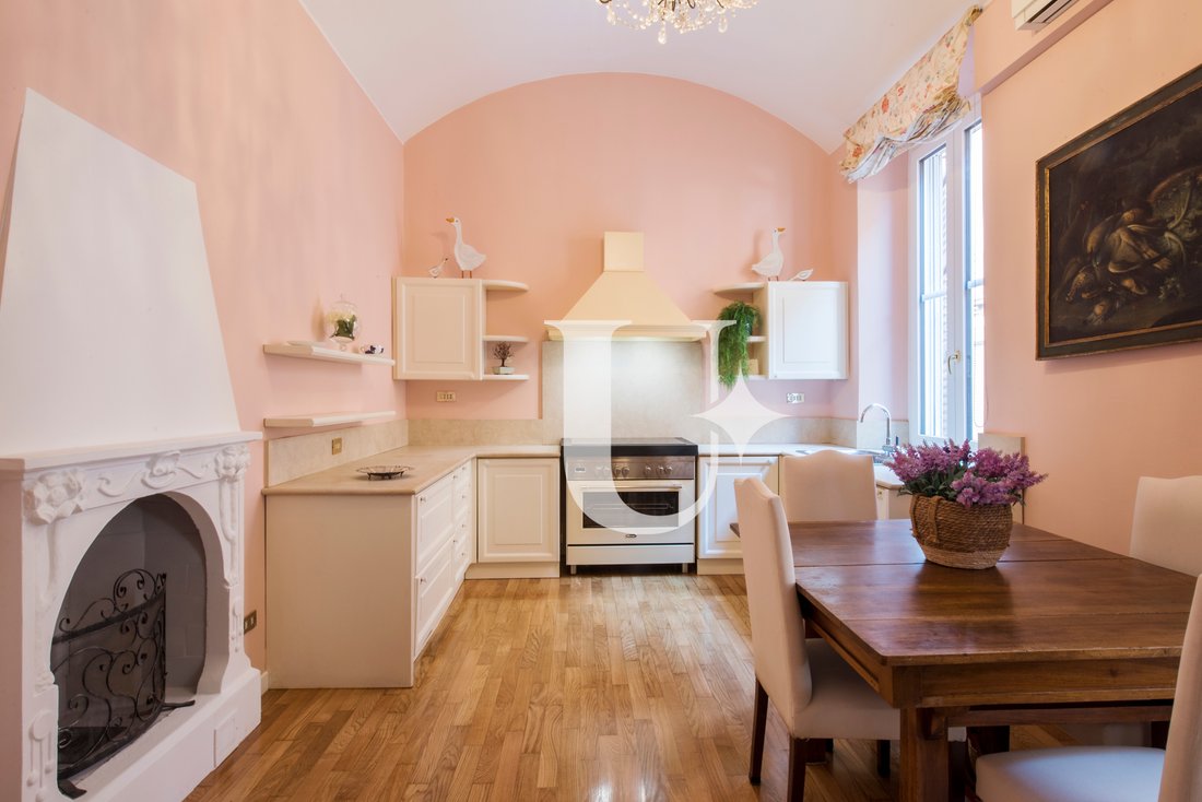Appartement à Centro Storico, Côme, Lombardie 2 - 18516672
