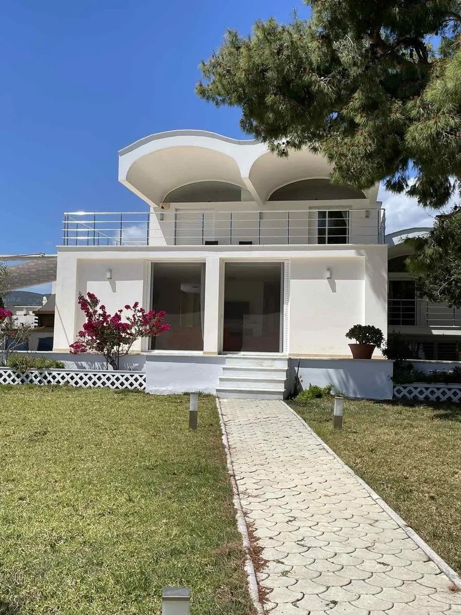 Villa en Community of Kineta, Megara, Grecia 2 - 18922463