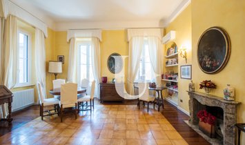 Wohnung in Centro Storico, Como, Lombardei 1