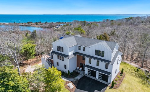 House in Falmouth, Massachusetts, United States 1