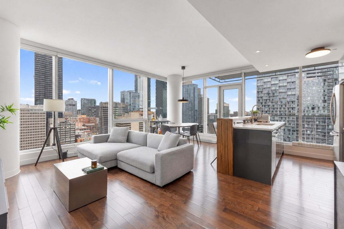 Condo in Montréal, Quebec, Canada 2 - 18922423