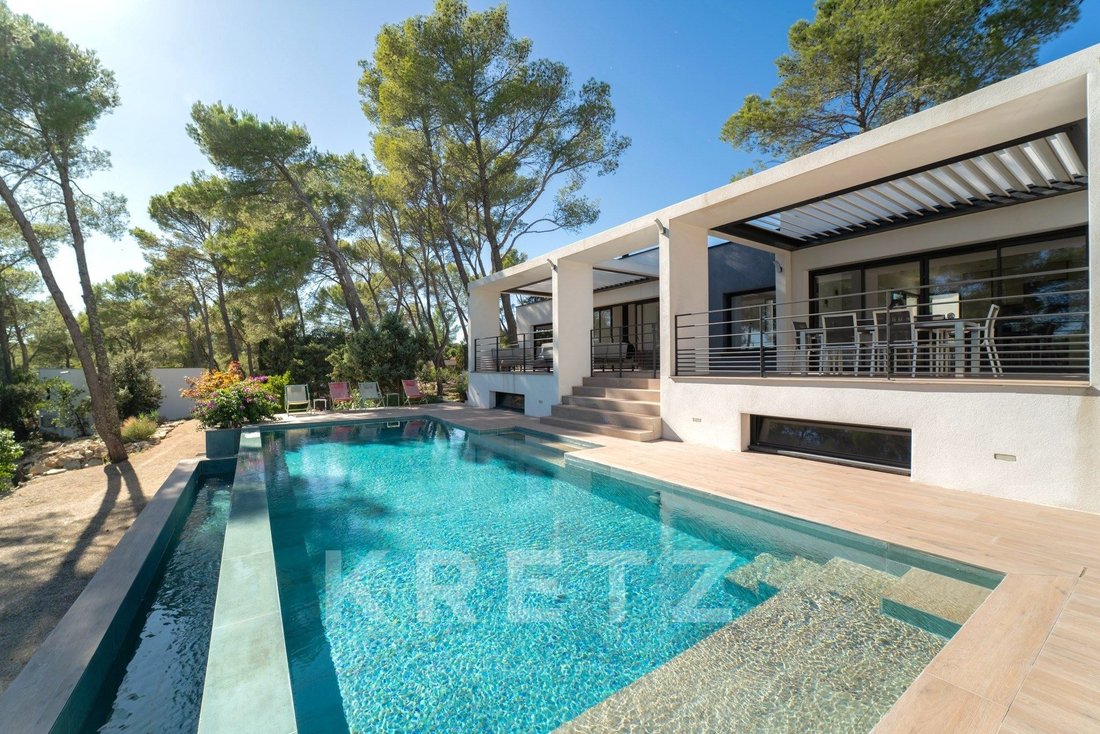 Country House in La Gazelle, Nimes, France 1 - 18922458