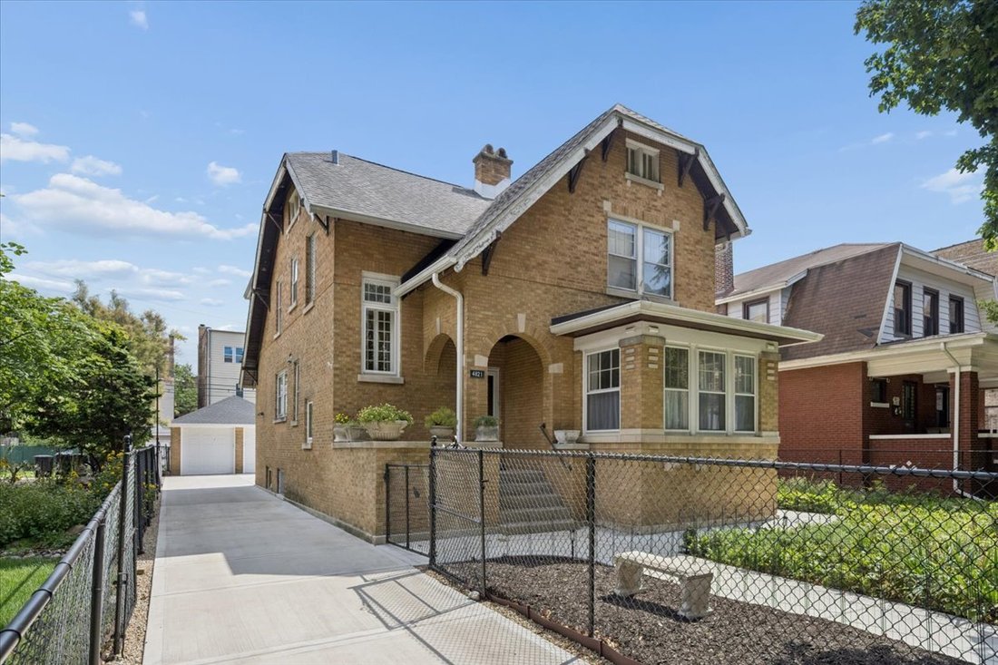 House in Chicago, Illinois, United States 2 - 18922485