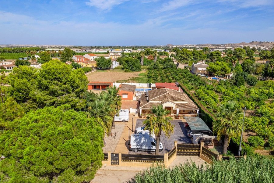 Villa a San Vicente del Raspeig, Comunità Valenzana, Spagna 1 - 18922446
