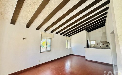 Townhouse in Sesimbra (Castelo), Setubal, Portugal 1