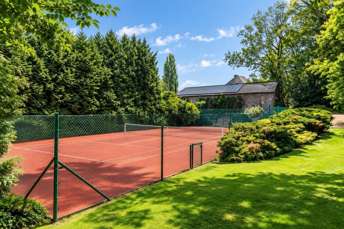 Villa a Charleroi, Vallonia, Belgio 4 - 18922567