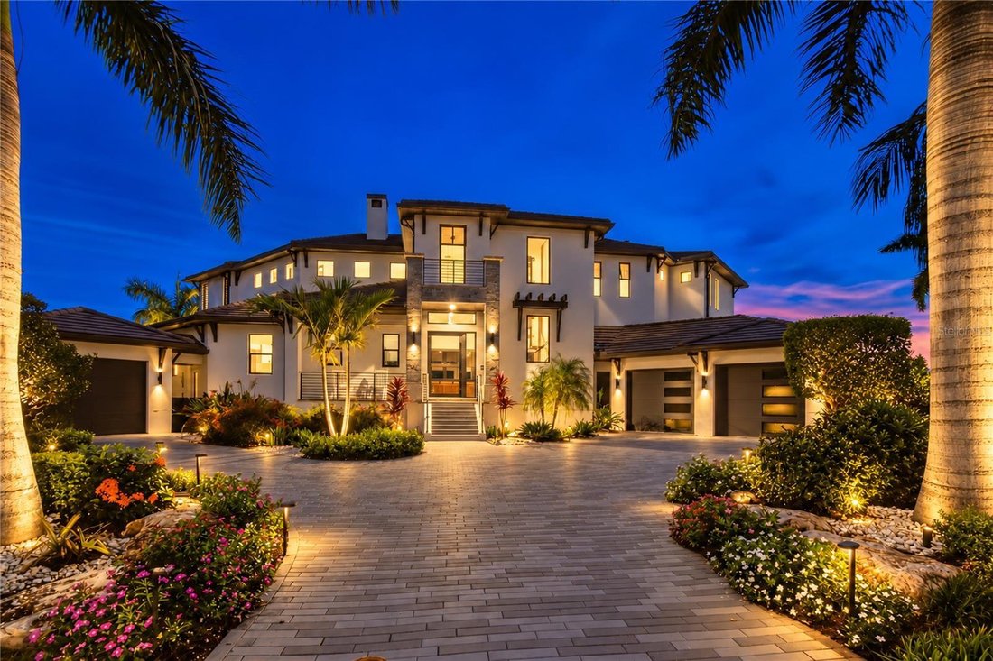 House in St. Petersburg, Florida, United States 1 - 18922496
