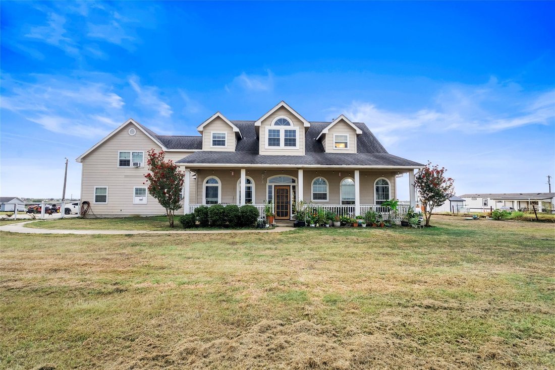House in Elgin, Texas, United States 3 - 18922557