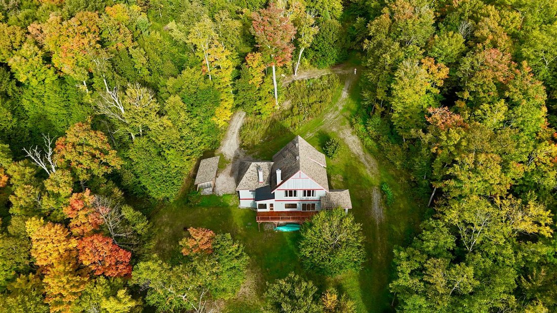 House in Ferme-Neuve, Quebec, Canada 3 - 17411645