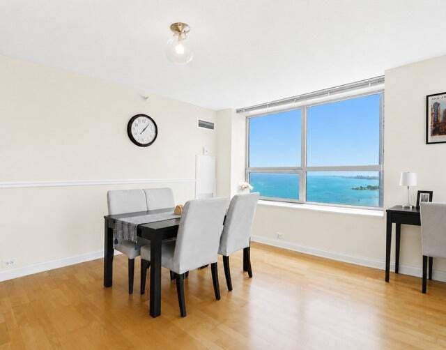 Condo in Chicago, Illinois, United States 4 - 18922617