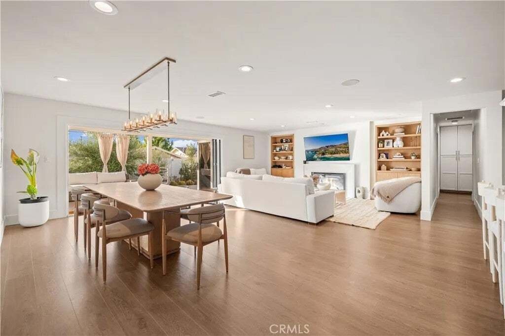 Maison à Tustin, Californie, États-Unis 3 - 18922630