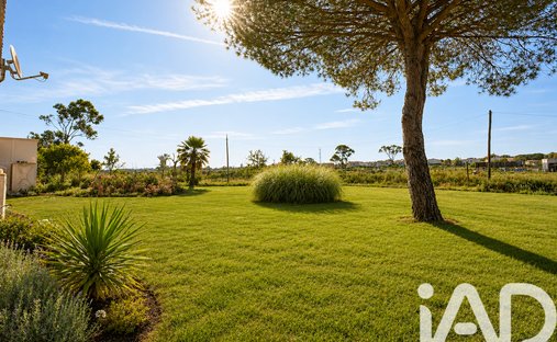 House in Brule Tabac-Roque-Galejon, Fos-sur-Mer, France 1